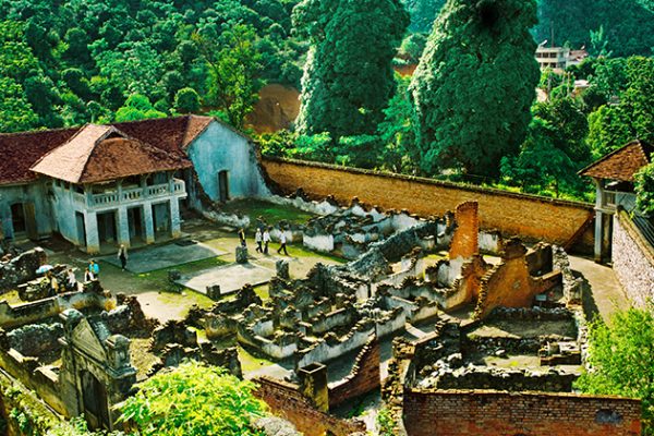 Tour Mộc Châu - Sơn La - Điện Biên 4 ngày 3 đêm 