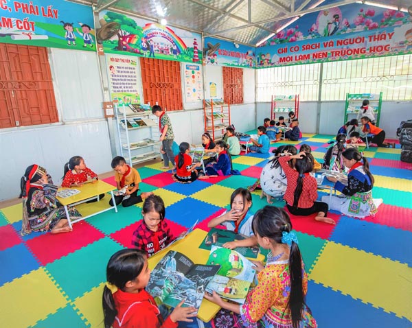 Cho trẻ em đi để trải nghiệm văn hóa và đời sống vùng cao Cho trẻ em đi để trải nghiệm văn hóa và đời sống vùng cao