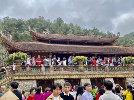 VietLink Tour - Đơn vị lữ hành chuyên tổ chức tour du lịch mùa Lễ Hội Tour Du Lịch Mùa Lễ Hội – Trải Nghiệm Văn Hoá Đặc Sắc